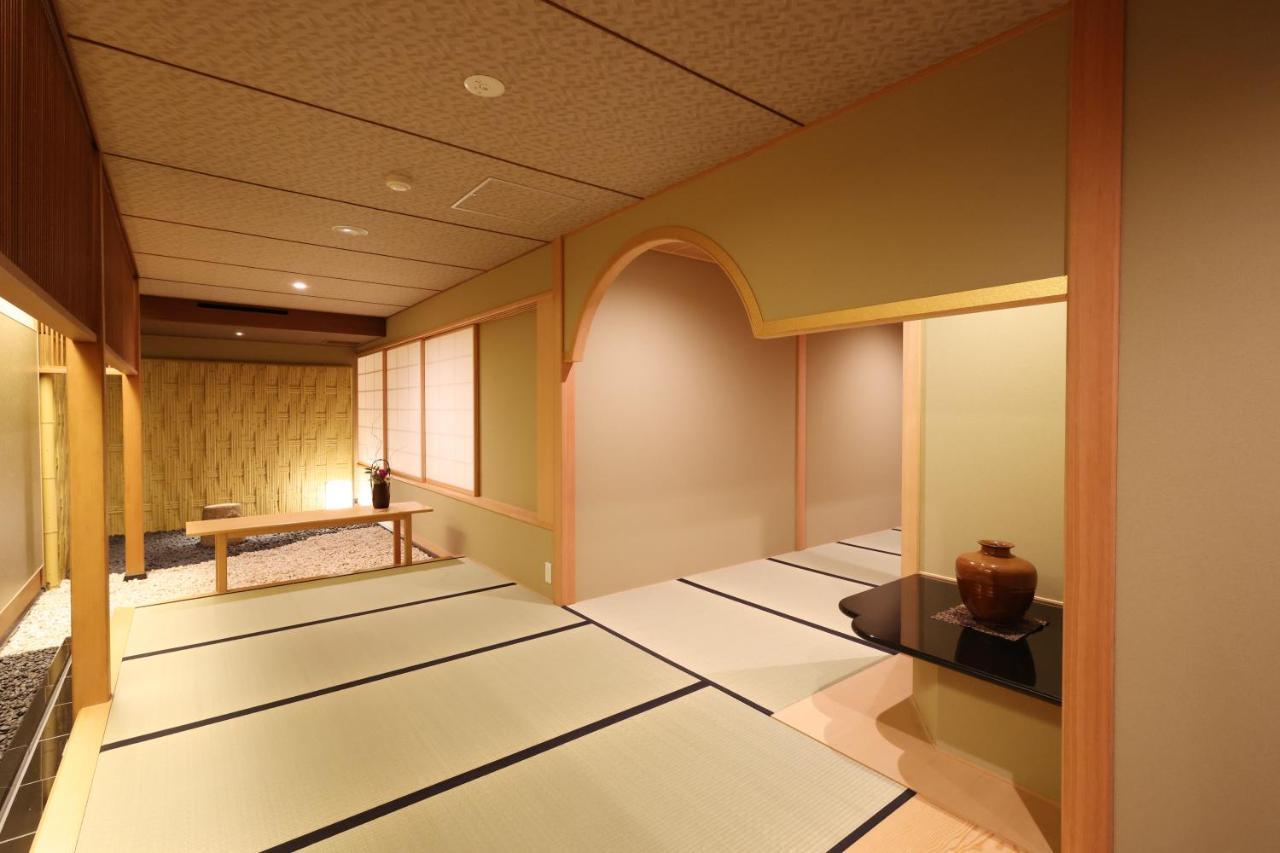 Готель Fujiiso (Adults Only) Takayama  Екстер'єр фото