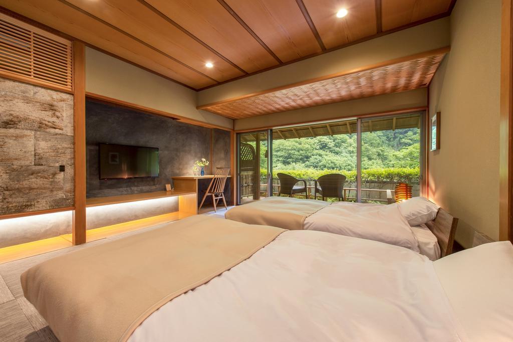 Готель Fujiiso (Adults Only) Takayama  Екстер'єр фото
