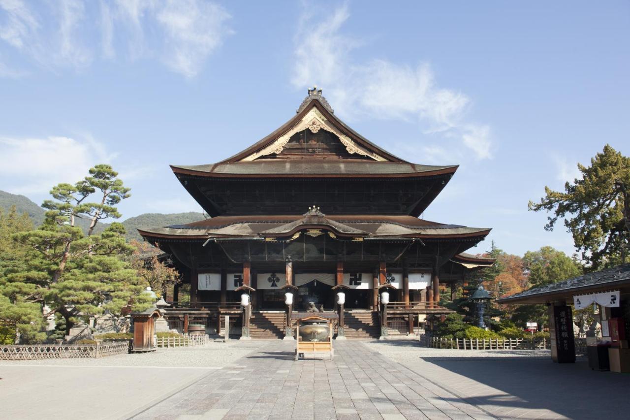 Готель Fujiiso (Adults Only) Takayama  Екстер'єр фото